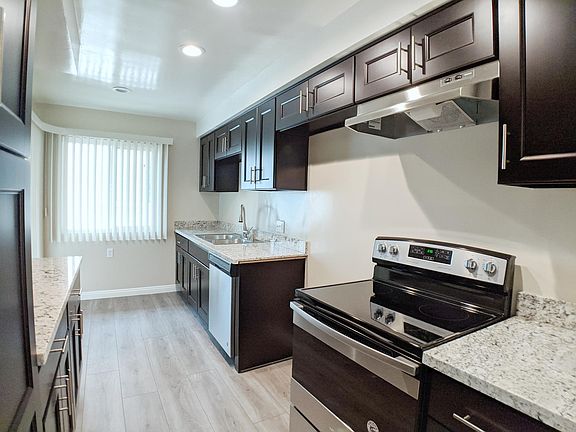 3rd image of 170 S Madison Ave #8