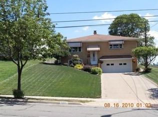 5011 E 71st St, Cuyahoga Heights, OH