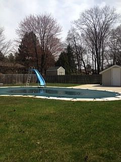 Pool & Pool House