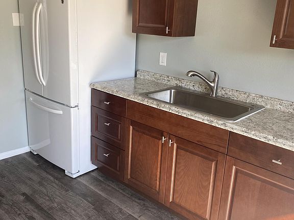 3rd image of 2101 58th St N APT B