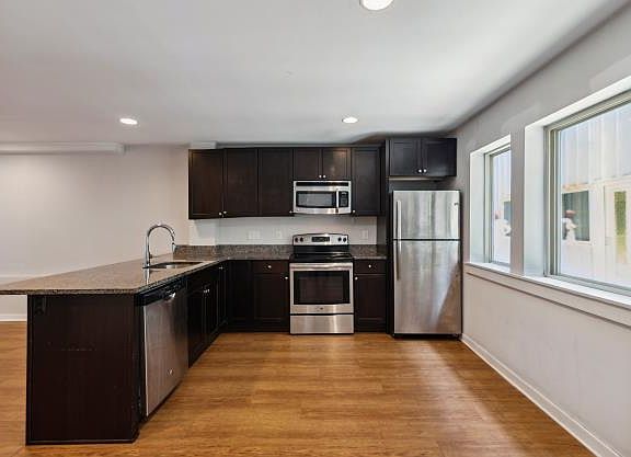 2nd image of 1221 Mount Vernon St APT 120