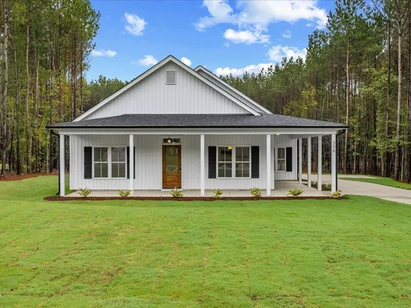 306 Green Pines Estates Dr, Kenly, NC 27542