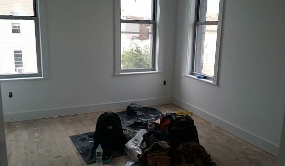 5th image of 1430 Putnam Ave