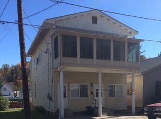 520 Front St, New Albany, PA 18833