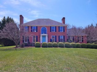 111 Chadwick Dr, Troutville, VA 24175