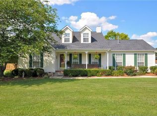 3836 Confederate Rd, Murfreesboro, TN 37128