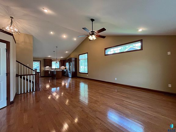 4th image of 1130 Indian Hills Rd