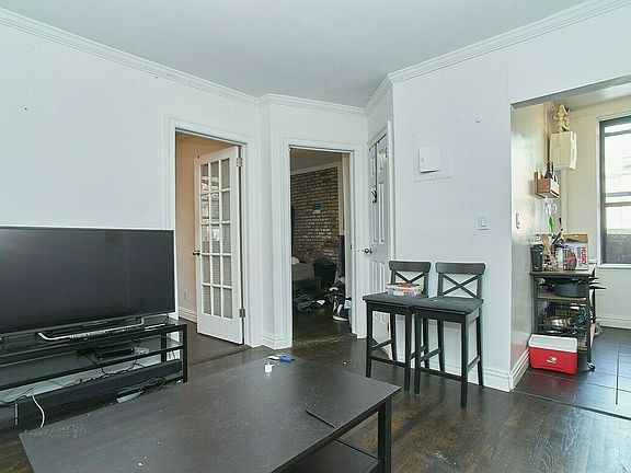 3rd image of 99 E 7th St APT 12