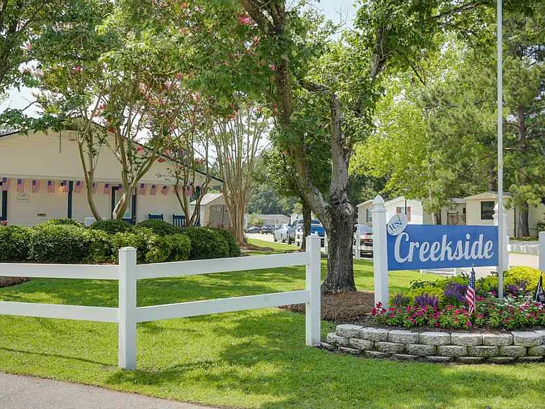 Creekside (SC) — Photo 1