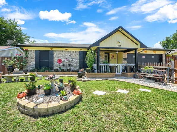 1526 Bitter Creek Dr, Garland, TX 75040