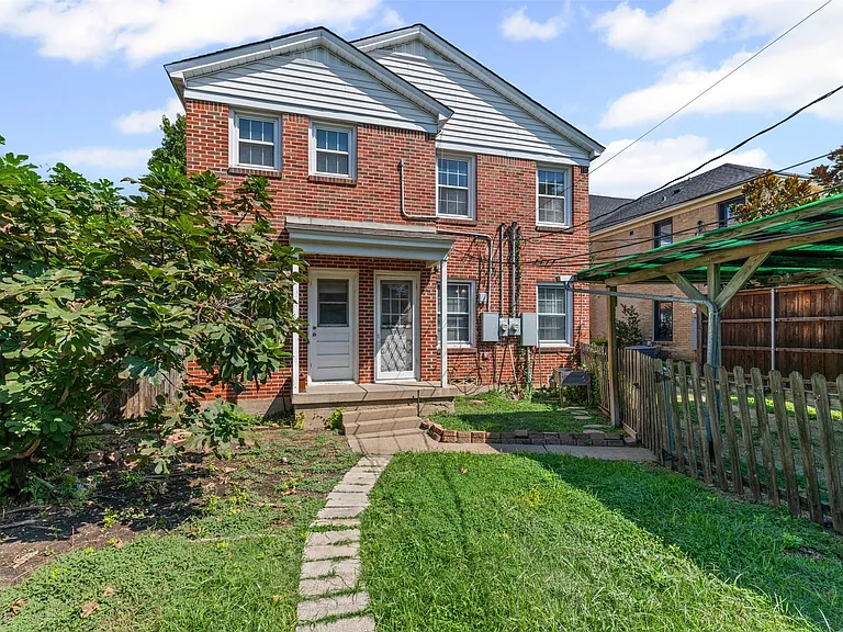 5834 Goodwin Ave — Photo 29