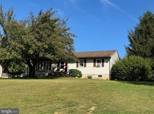 908 Sunrise Ln, Wrightsville, PA 17368