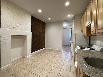 Rented by Best Apartments North Inc