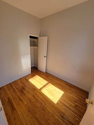 Rented by Best Apartments North Inc | media 8