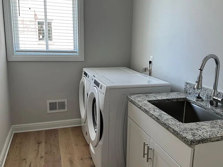 Expansive In Home Washer and Dryer