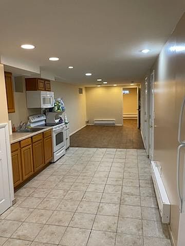 1st image of 119 Luke Ct