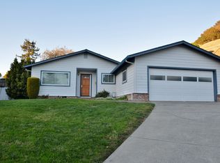5 Rita Ct, Novato, CA 94945