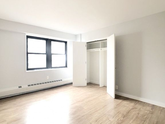 3rd image of 1365 Saint Nicholas Ave APT 29P