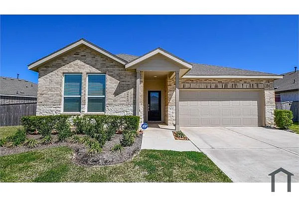 Building Photo - 26610 Coast Redwood Dr