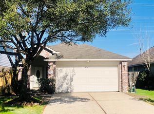 719 Hollandbridge Ln, Houston, TX 77073