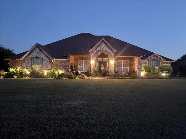 535 Christenberry Rd, Springtown, TX 76082