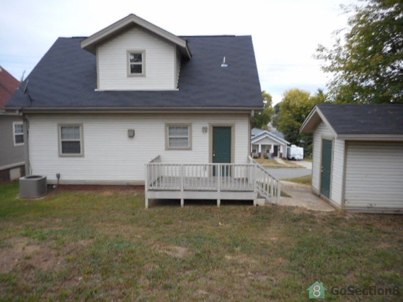 2nd image of 1617 14th Ave N
