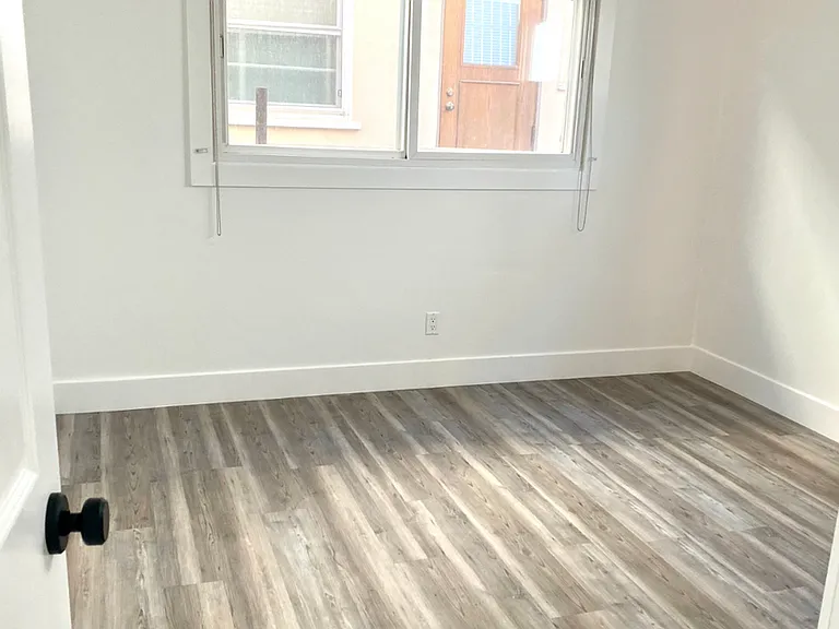 436 W Imperial Ave — Photo 10