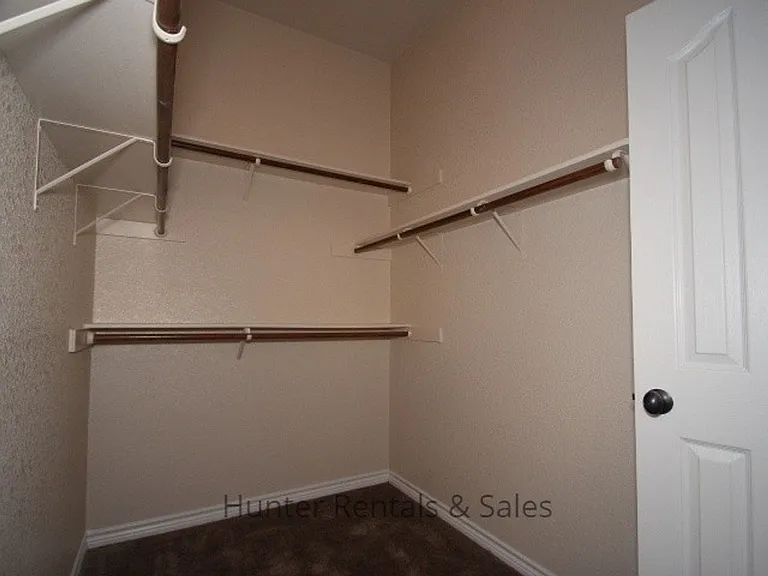 4405 Lauren Mackenzie Dr — Photo 4