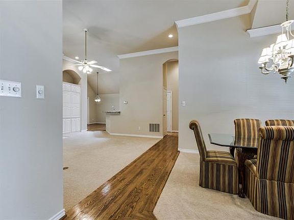 5th image of 6332 Park Meadow Ln