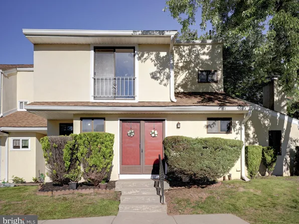 1401 Oak Cir, Lansdale, PA 19446