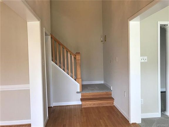 3rd image of 1908 Willow Cove Cir Unit 1908