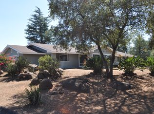 1411 Midway Ct, Alpine, CA 91901