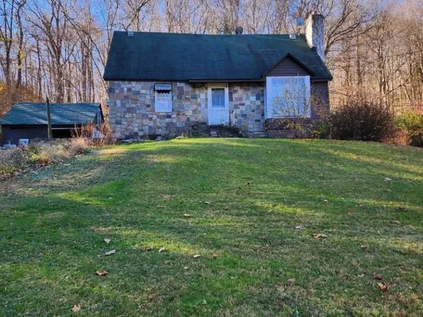 56 Glenwood Mt Rd, Vernon Twp., NJ 07461