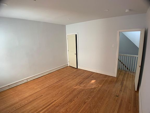 5th image of 5404 Wyndale Ave