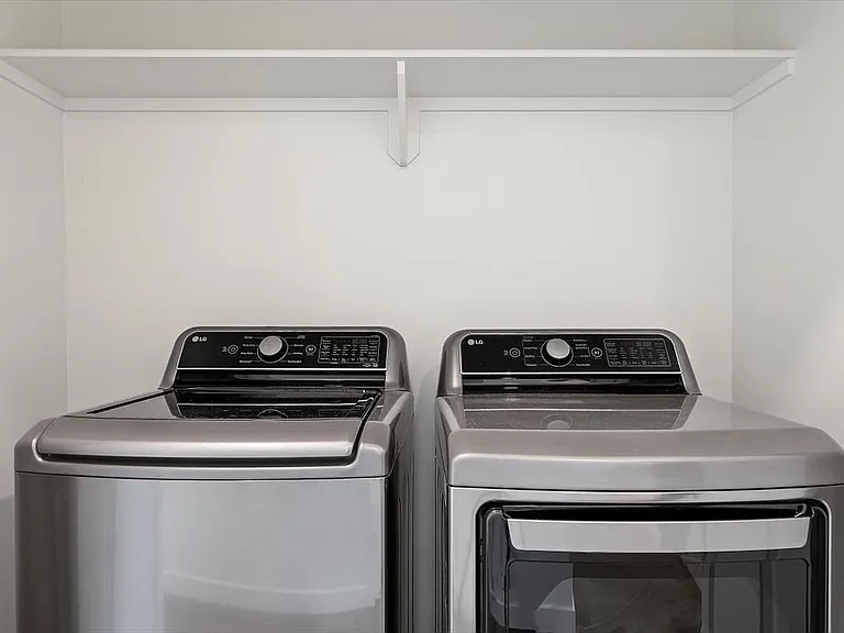 Hawk's Landing Apartments — Photo 90