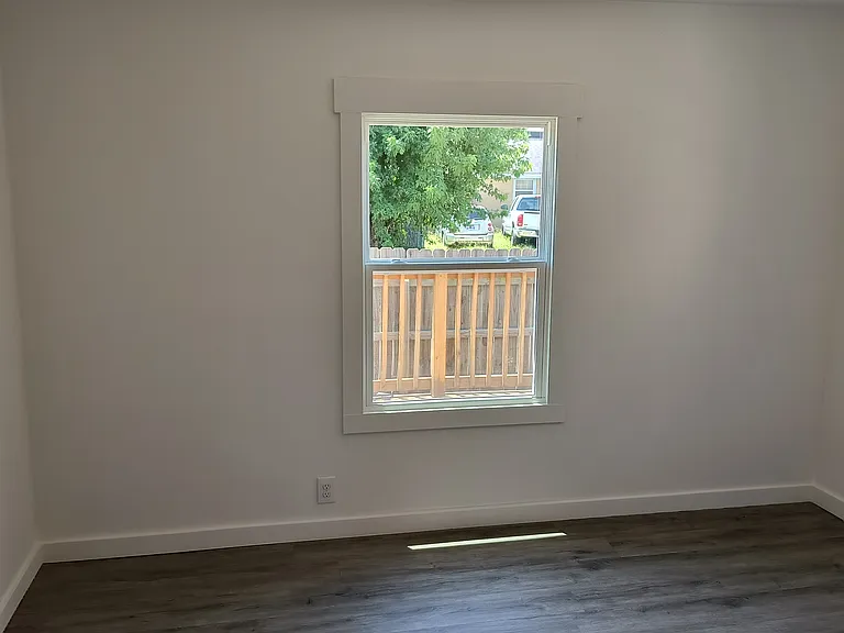 308 Wilburn St #B — Photo 12