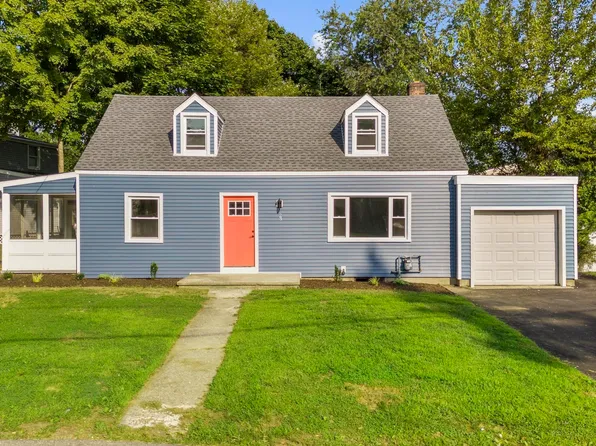 23 Sturtevant Place, Bridgeport, CT 06610