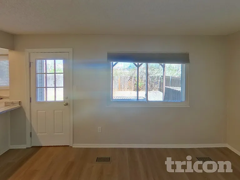 5730 Gunshot Pass Dr — Photo 3
