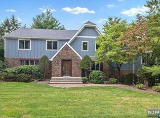 41 King Pl, Closter, NJ 07624