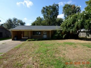 1303 Avery St, Cleveland, MS 38732