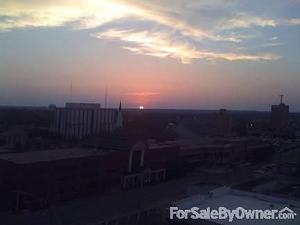 The view : 901 Penthouse view