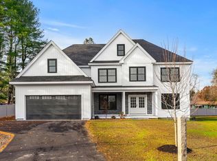 5 Oshaughnessy Ln, Salem, NH 03079