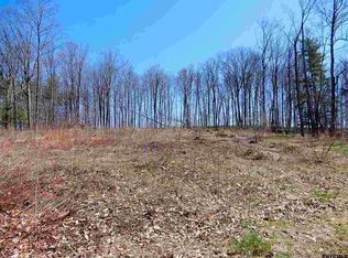 390 Garfield Rd, Troy, NY 12180