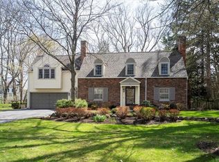 75 Meadow Rd, Orchard Park, NY 14127