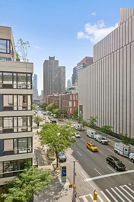 Sold by Keller Williams NYC | media 7