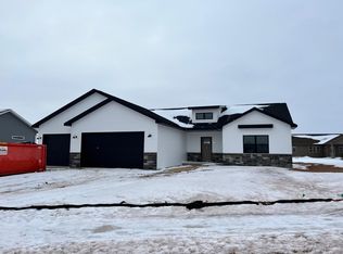 W6873 Design Dr, Greenville, WI 54942