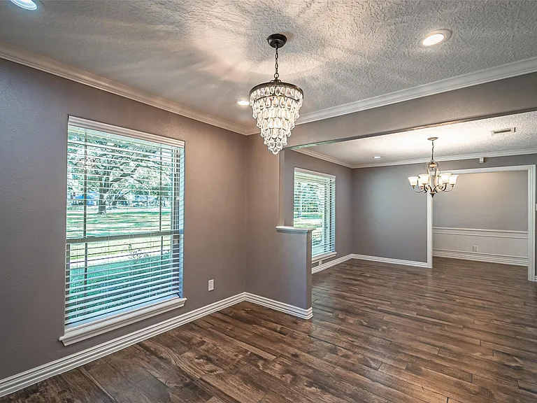 17615 Swansbury Dr — Photo 13