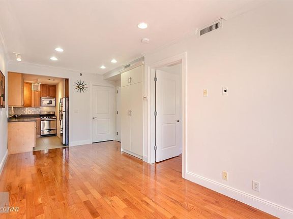 5th image of 111 W 113th St APT 6B