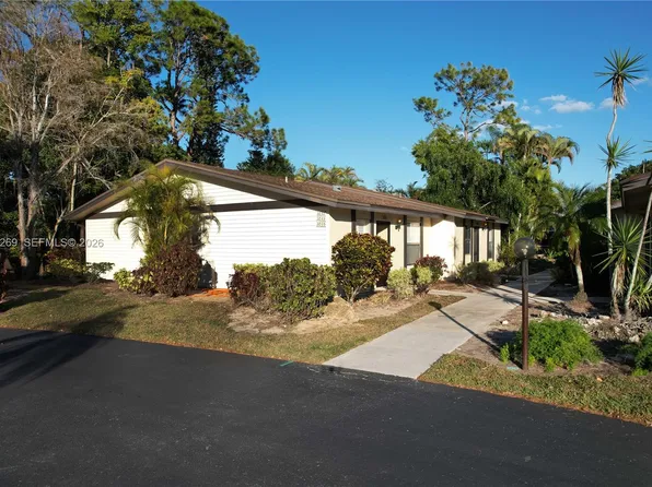 1031 Pine Isle Ln #1031, Naples, FL 34112