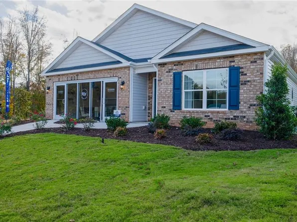 180 Big Laurel Dr, Mocksville, NC 27028